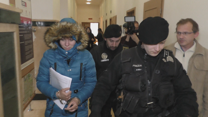 Veronika dobodala kamaráta a zostáva vo väzbe