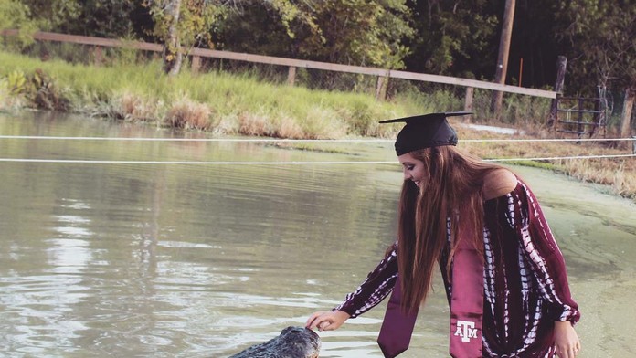 Promočná fotografia študentky z USA