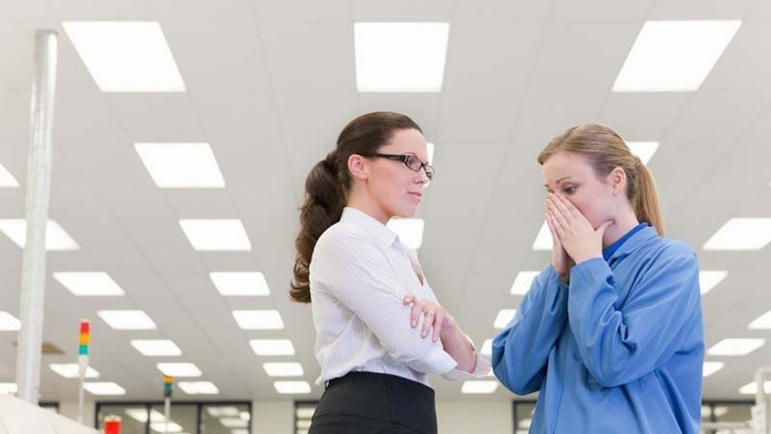 šéfka, práca, podriadená, nadriadená