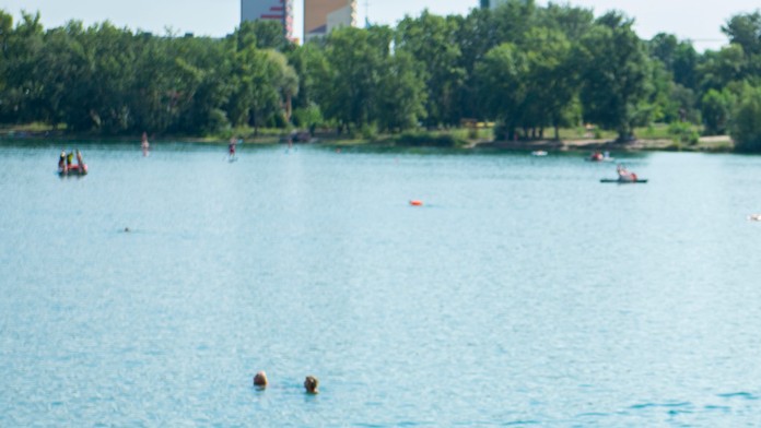 Oznámenie sa potvrdilo. V bratislavskom jazere Draždiak našli mŕtveho muža