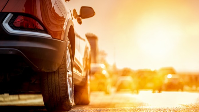 Francúzskom otriasol šokujúci prípad. Otec nechal celý deň v aute 16-mesačného syna, ten zomrel mučivou smrťou