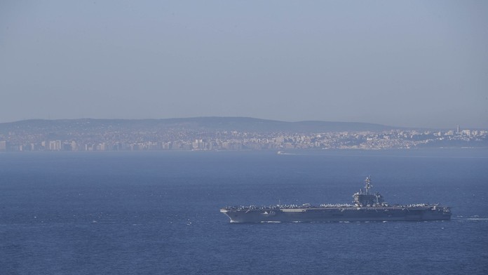 USS Abraham Lincoln. na mori.