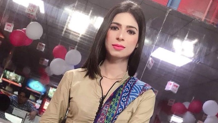 Pakistanská moderátorka Marvia Malik 