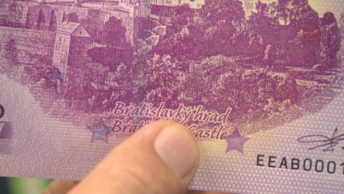 Nulová bankovka s chybou.