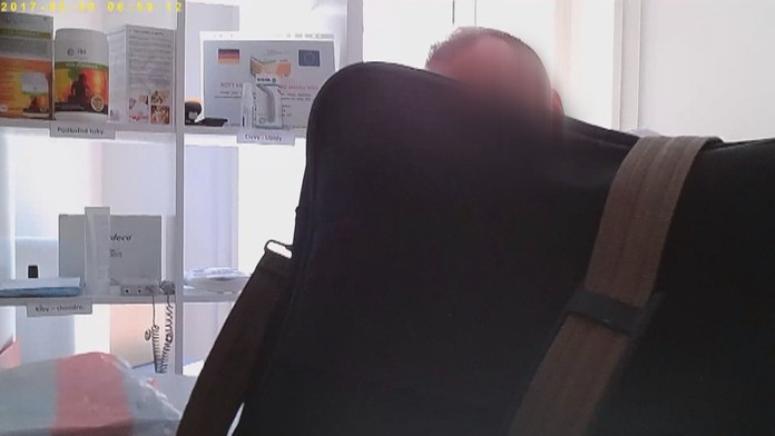 Šmejdi opäť úradujú. 