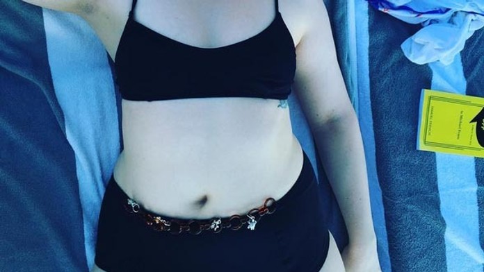 Toto brucho je minulosťou. Herečka predviedla štíhlejšiu postavu