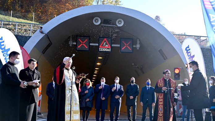 Otvorenie diaľnice D1 Prešov, západ - Prešov, juh pred tunelom Prešov.