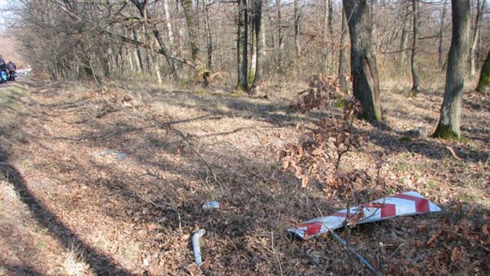 Nehoda motorkara pri Ladzanoch.jpg