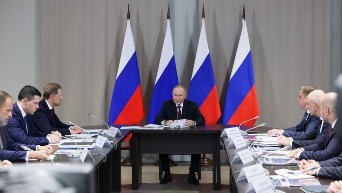 Putin chce odstúpiť od zmluvy, ktorá zakazuje mučenie. Zákon je už v parlamente