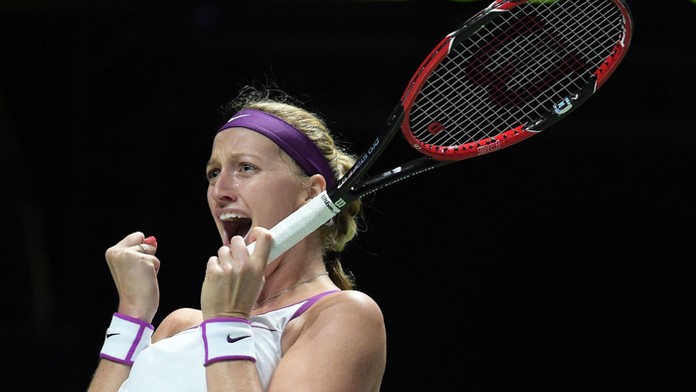 Česká tenistka Petra Kvitová sa teší po výhre nad Ruskou Mariou Šarapovovou.