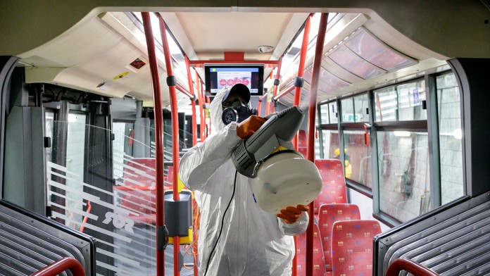 V Bratislave dezinfikujú vozidlá MHD.