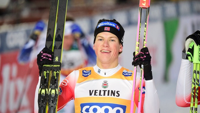 Nórsky bežec na lyžiach Johannes Hösflot Kläbo.