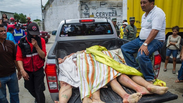 Zemetrasenie v Ekvádore, počet obetí stúpa.