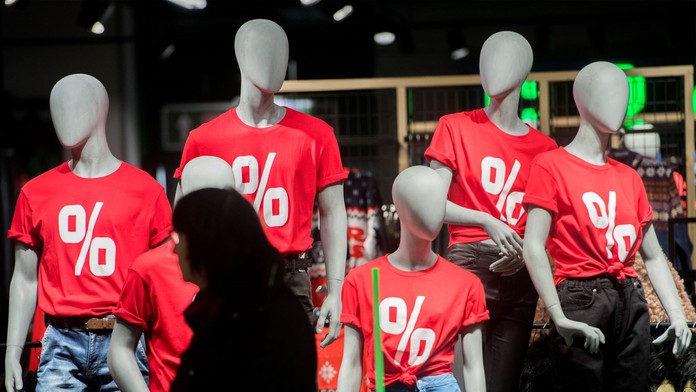 Počas Black Friday ponúkajú obchody veľké zľavy