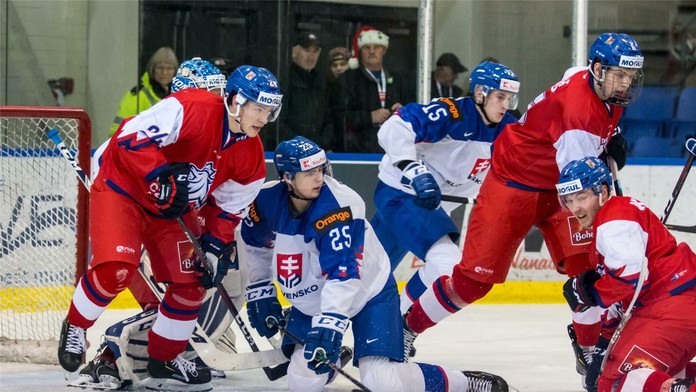 Hráči SR20 v prípravnom zápase proti Česku.