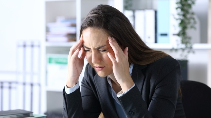 Migréna, bolesť hlavy(ilustračná snímka)