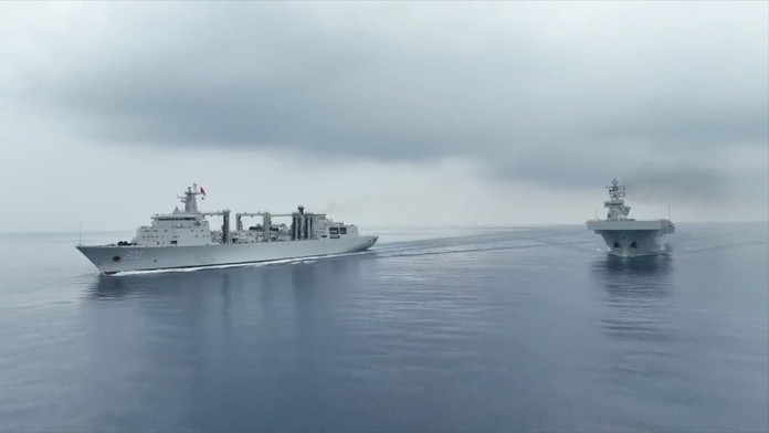 Dve americké vojnové lode sa preplavili cez Taiwanský prieliv