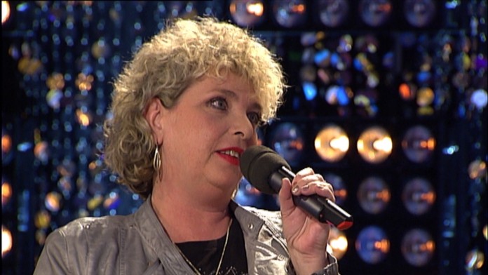 Viete, kto je táto speváčka? 