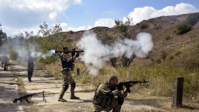 Ruská armáda prijala do svojich radov neobvykle vysoký počet nových brancov. Je možné, že ich vyšle na Ukrajinu