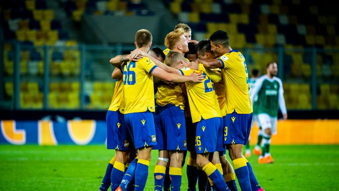 1809_FARMA_18_09_P30_dnes_20_30__12___VOYO.mp4