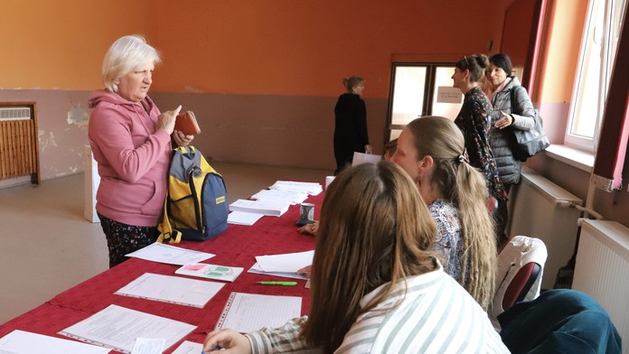 Dvojdňové moratórium pred voľbami: Stranám aj médiám za jeho porušenie hrozia mastné sankcie