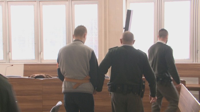 Chlapec svoj čin na súde oľutoval. 