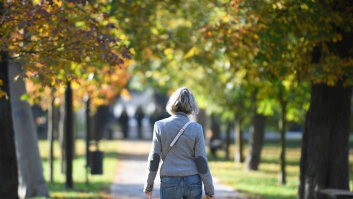Sprava Brady Skjei a Tony DeAngelo z NY Rangers oslavujú gól proti New Jersey.
