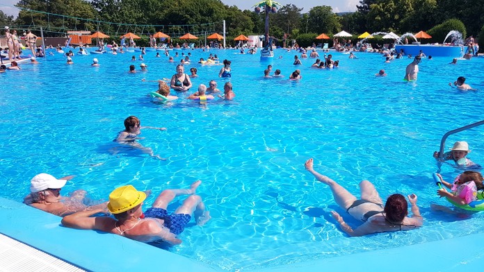 Horúčavy priniesli netradičné opatrenie. Niektorí Slováci získajú benefit zadarmo
