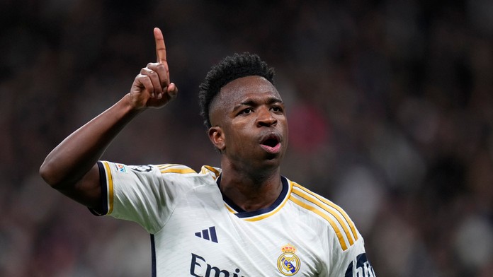 Hráči Realu Madrid reagujú na výsledky Zlatej lopty: Je to politika! Vini, si najlepší