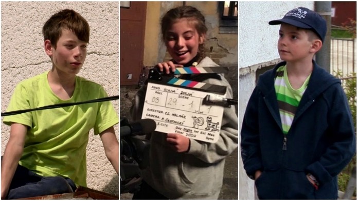 Muži zablokovali cestu a rozbehli sa k českému vodičovi.