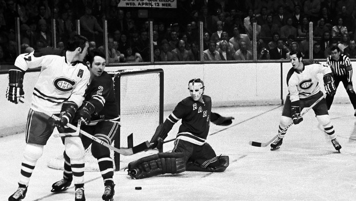 Vo veku 86 rokov zomrel legendárny brankár  Ed Giacomin. Kariéru v NHL spojil s New Yorkom Rangers