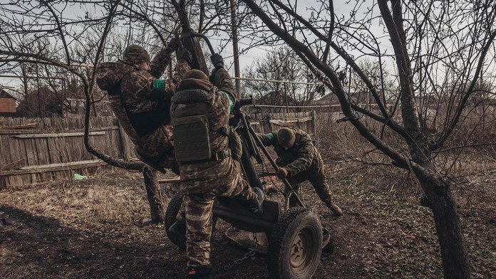 Rusko tvrdí, že v Záporoží spustilo ofenzívu. V oblasti zhromažďujú početné sily Rusi aj Ukrajinci