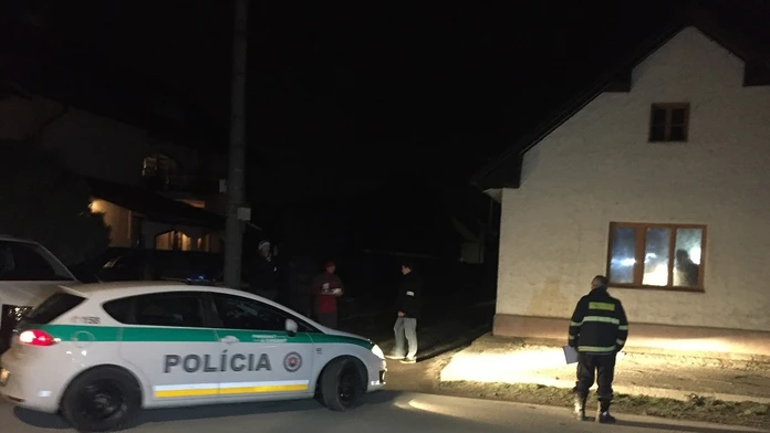 V dome v Dolnom Hričove našli mŕtvych manželov.
