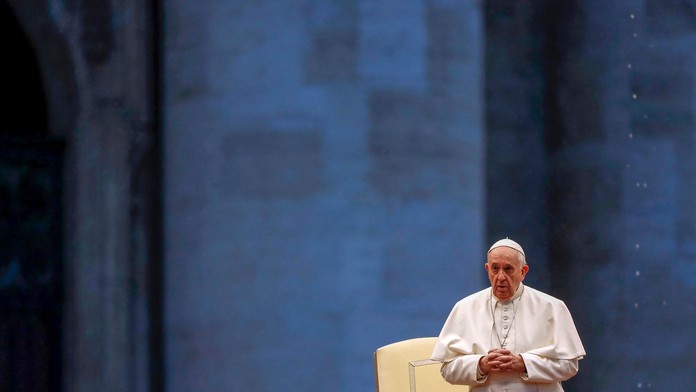 Hospitalizovaný pápež má za sebou pokojnú noc. Vatikán zverejnil jeho vyhlásenie