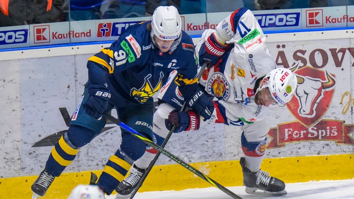 VIDEO: Priaznivci Zvolena chceli ohňostrojom znepríjemniť noc hráčom Spišskej. Pomýlili si však hotel