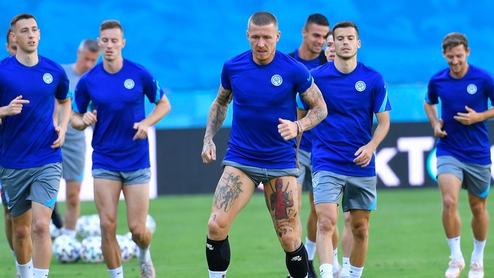 Slovenskí futbaloví reprezentanti počas tréningu