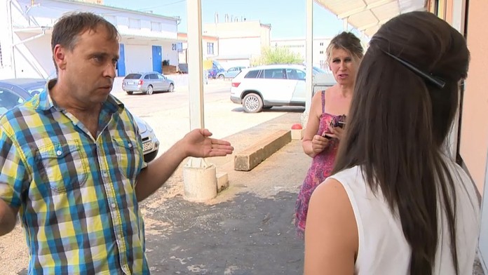 Roberta poslal šéf na dovolenku a vypísal mu absenciu. Teraz dostane almužnu