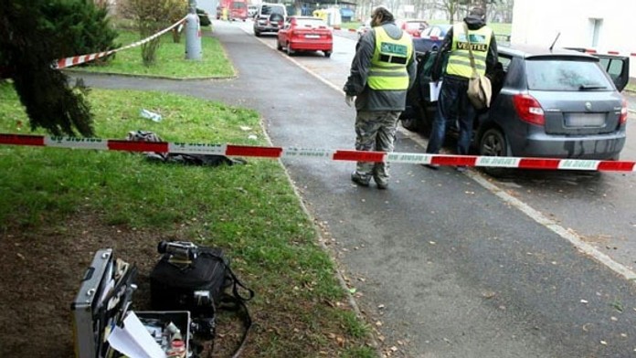 Útok kyselinou v Plzni na mladú ženu