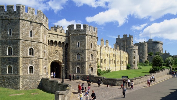 Do Windsorského zámku vtrhli v noci maskovaní útočníci (ilustračná snímka)
