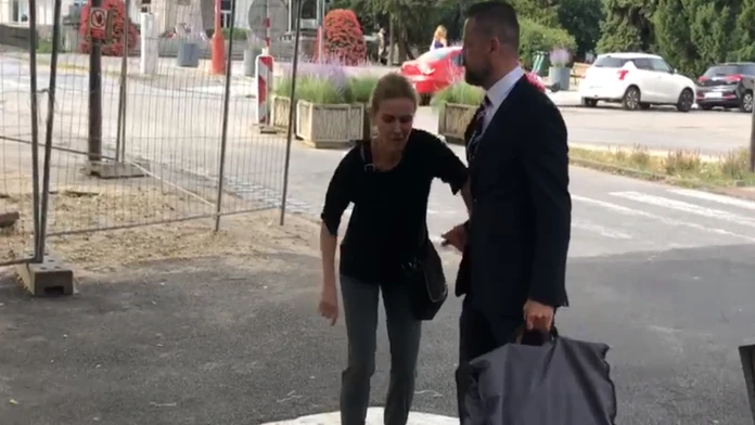 Bývalá štátna tajomníčka Jankovská dnes na súd neprišla, ospravedlnila sa zo zdravotných dôvodov