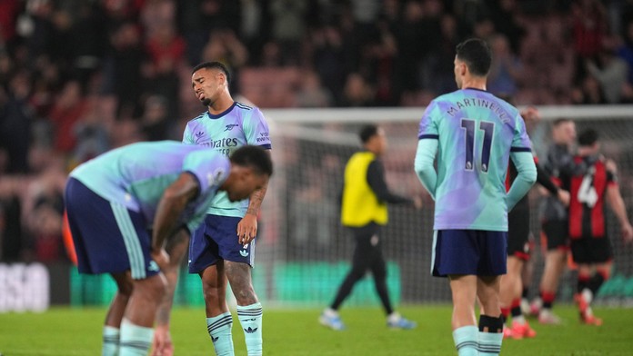 Premier League: Oslabený Arsenal stratil všetky body, Tottenham prehrával, no napokon pohodlne triumfoval