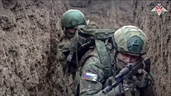 Bojový tréning ruských vojakov na neznámom mieste