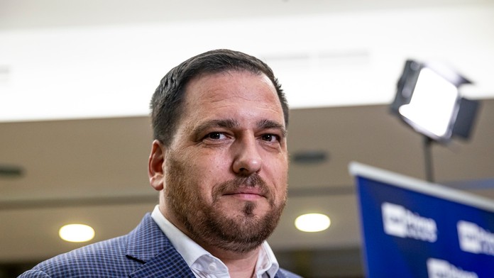 Europoslanec Zdechovský: Na podvody s dotáciami sú na Slovensku napojení ľudia z káuz, o ktorých písal Kuciak