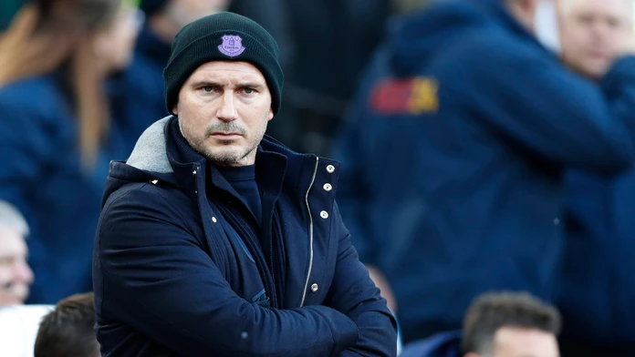 Lampard hlási návrat na Stamford Bridge. V PL je to už trinásta výmena trénera v sezóne