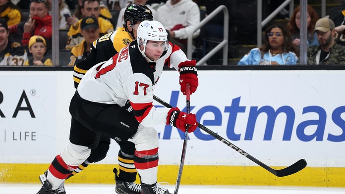 VIDEO: Šimon Nemec pokračuje v skvelých výkonoch. Slovenský obranca v príprave opäť bodoval