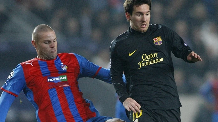 David Bystroň a Lionel Messi.