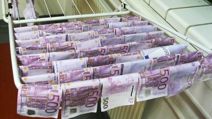 Policajti sušia 100-tisíc eur