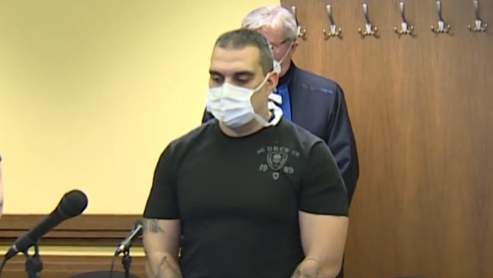 Súd v českom meste Hradec Králové poslal na doživotie do väzenia Karla Šťovíčka.