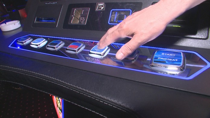 S uvoľnením opatrení opäť prekvitá hazard. Kontrolóri našli v prevádzkach nelegálne kvízomaty