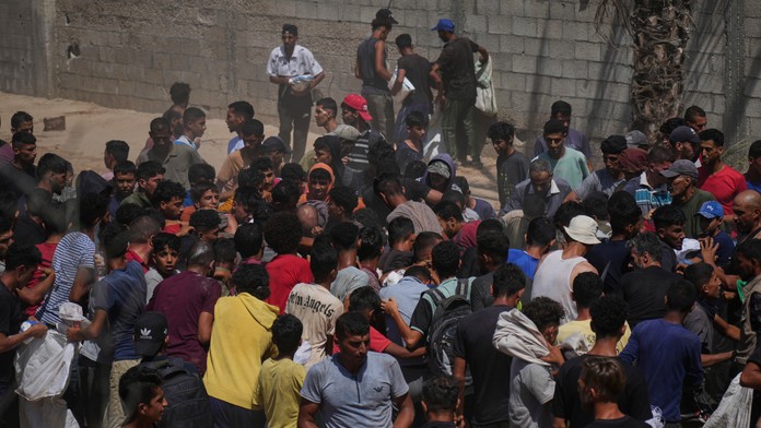 Pri izraelskej paľbe v Gaze zahynulo najmenej 37 ľudí čakajúcich na potravinovú pomoc